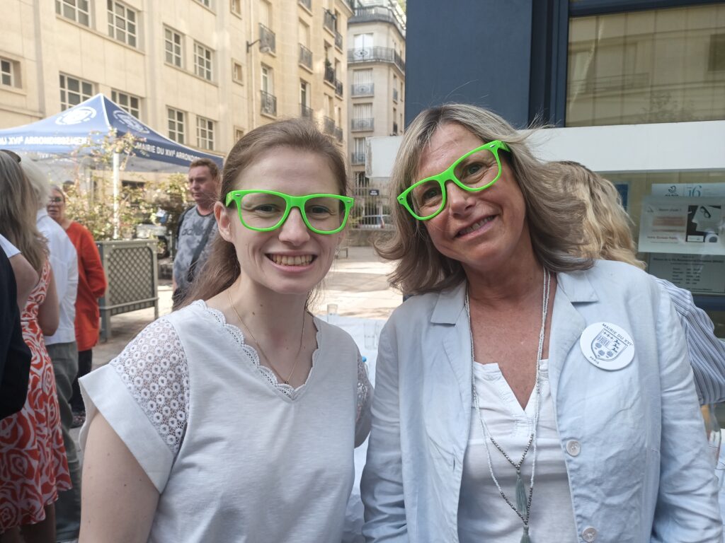 Trophée des associations paris 16 - Marie de paris et équipe municipale - avec Vertigo Com Handicap